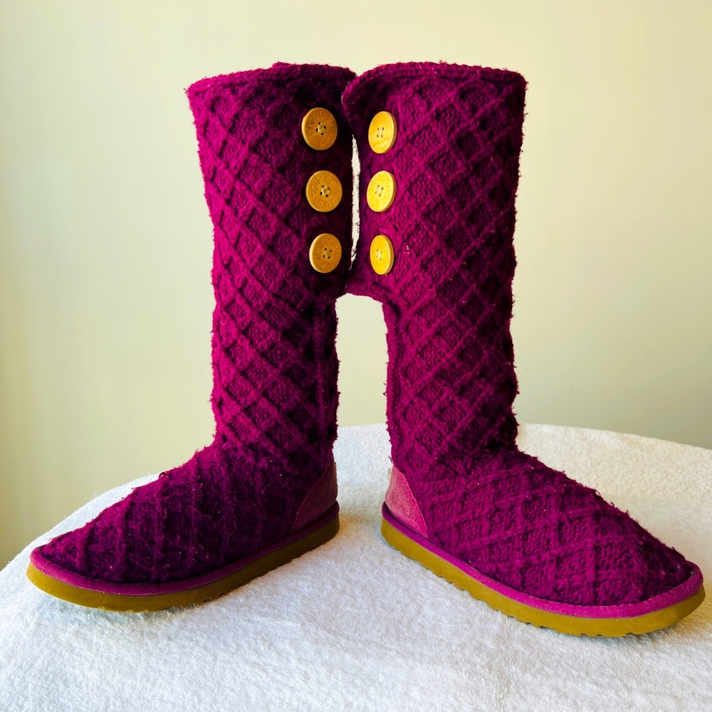 Ugg Classic Cable Knit Bootie - image 6